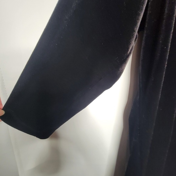 Chico's Black Velvet Tunic Top Women's 2/12/L 3/4 Sleeve Round Neck Minimalist - Picture 5 of 11